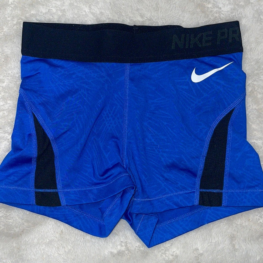 BLUE/BLACK NIKE PROS SHORTS!!! SIZE XS💙🖤